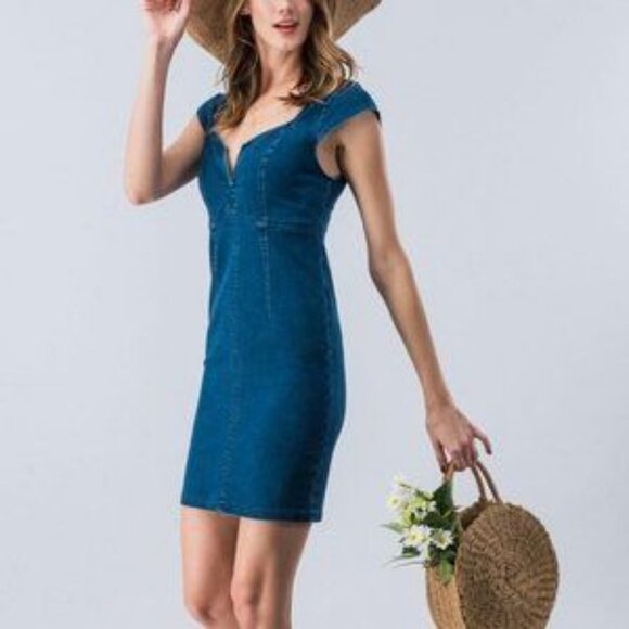 Cap Sleeved Dark Denim Dress - Picture 4 of 4